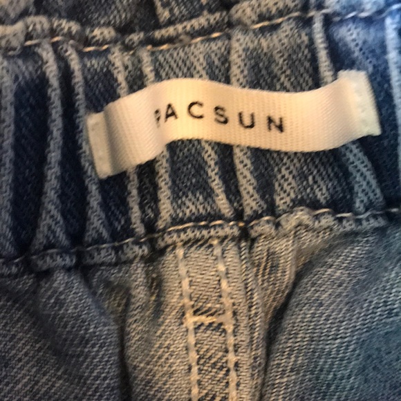 SOLD! Nwot Pacsun mom jeans - Picture 6 of 7